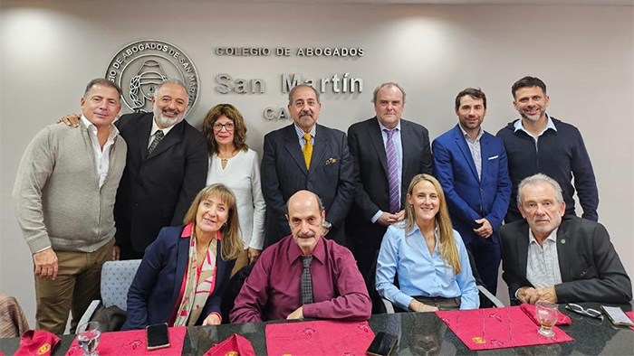  LXXIX --ENCUENTRO-DE-INSTITUTOS-DE-DERECHO-COMERCIAL-DE-COLEGIOS-DE-ABOGADOS-DE-LA--PROVINCIA-DE-BUENOS-AIRES_12-06-2024